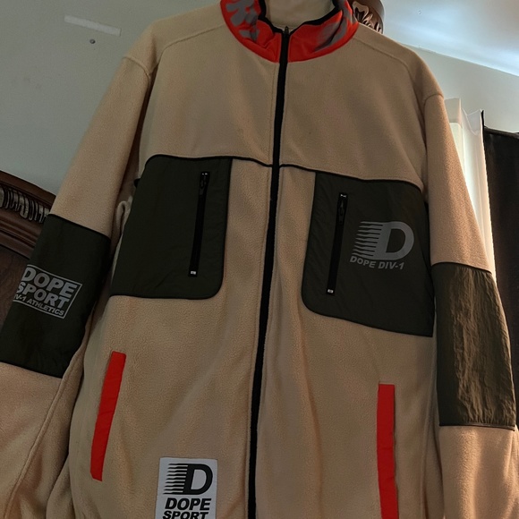 Mens (2) piece velour athletic suit by Dope Intn’l Sports; sz 2X jacket/pants 1X - Picture 7 of 11